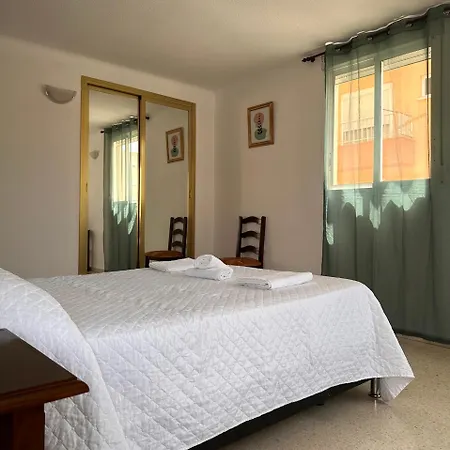 Avenida Apartment *