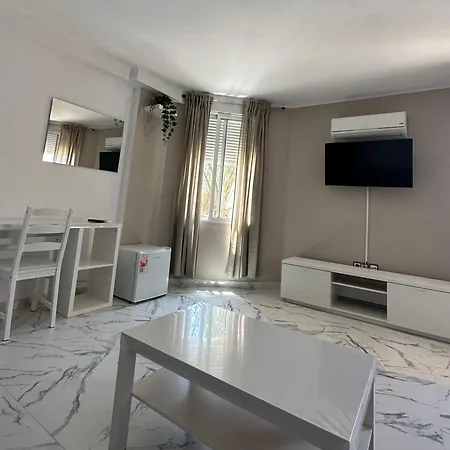 Apartment Avenida *