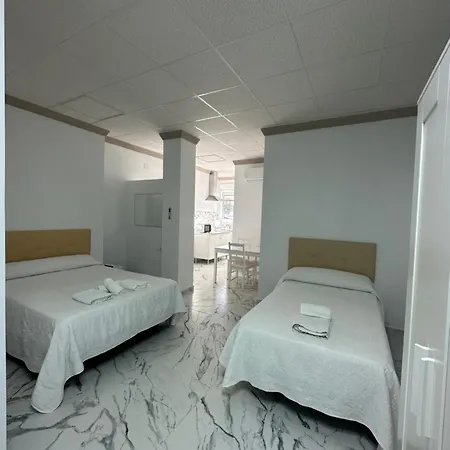 Apartment Avenida Velez Malaga