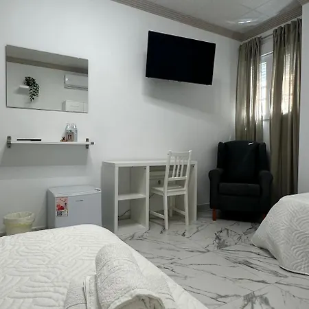 Avenida Apartment *